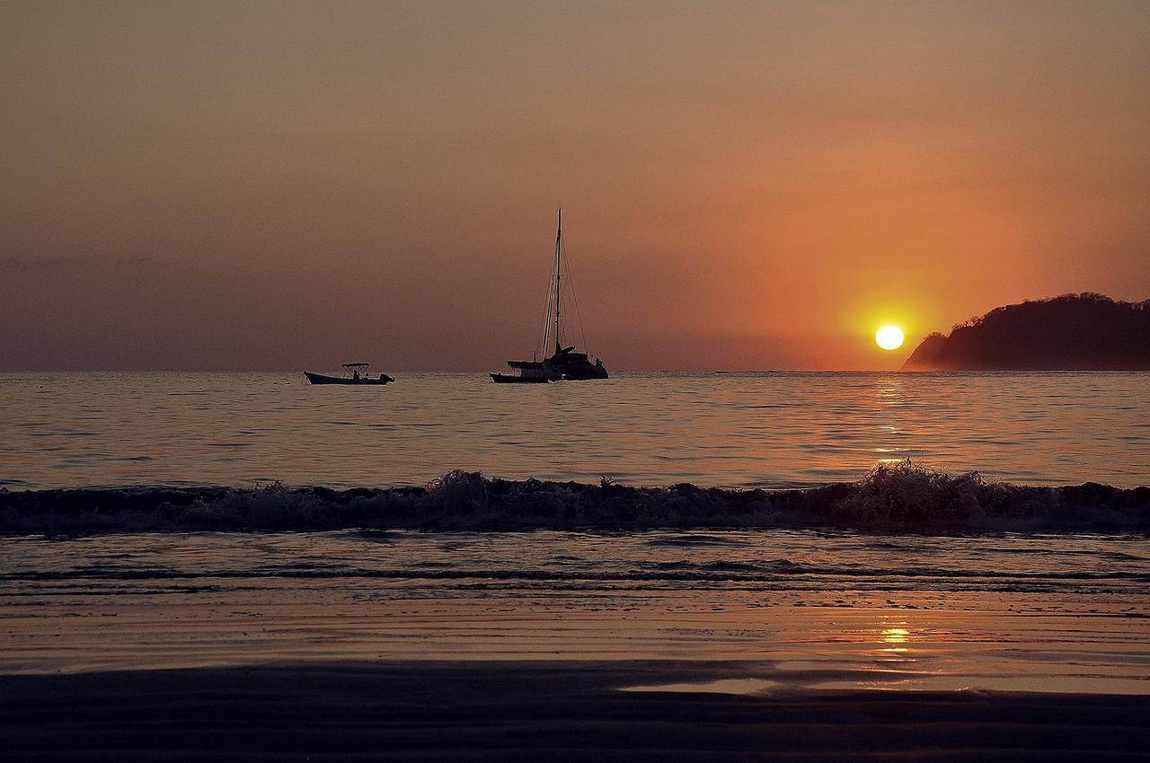Sunset Chill Out Bed & Breakfast Самара Экстерьер фото