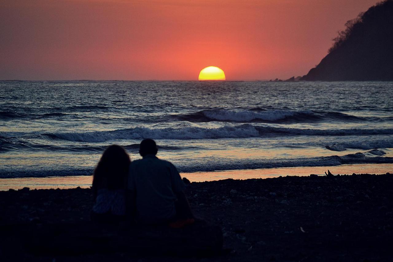 Sunset Chill Out Bed & Breakfast Самара Экстерьер фото