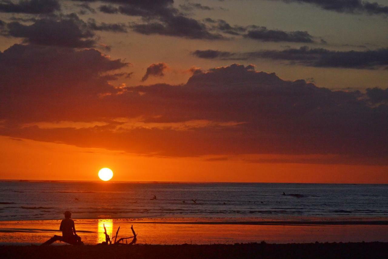 Sunset Chill Out Bed & Breakfast Самара Экстерьер фото